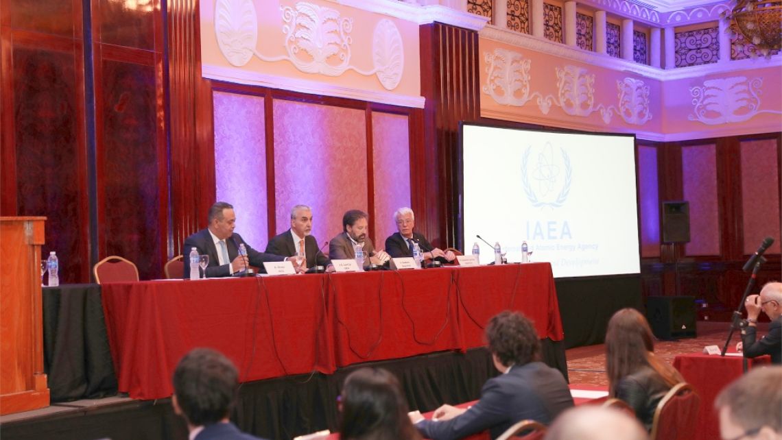 Cumbre nuclear en Buenos Aires