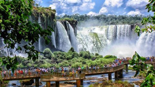 Impulsarán vuelos directos entre Puerto Iguazú y Europa