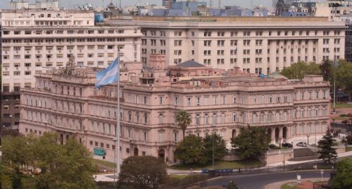 Cumbre de politólogos